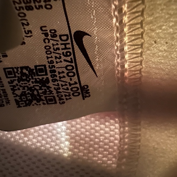 Nike Blazer Mid '77 SE (GS) Big Kids' Shoes White-Gym Red-Grey DH9700-100 Sz 7Y - Picture 7 of 9